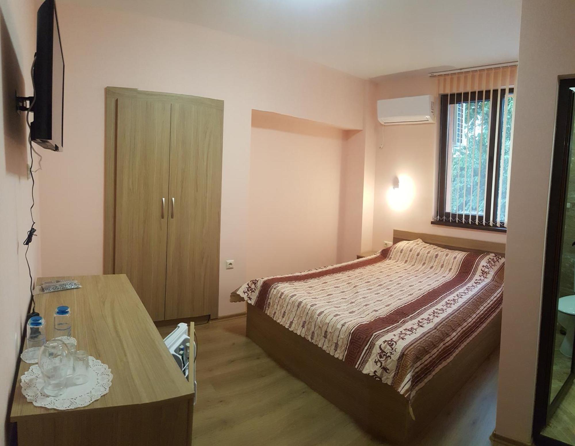 Hotel Chilingirovata Kashta Pavel Banja Exteriér fotografie