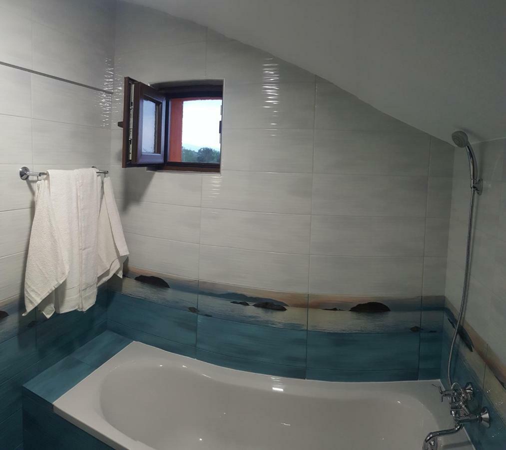 Hotel Chilingirovata Kashta Pavel Banja Exteriér fotografie