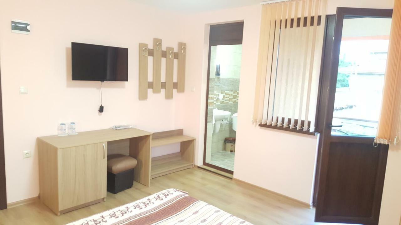 Hotel Chilingirovata Kashta Pavel Banja Exteriér fotografie